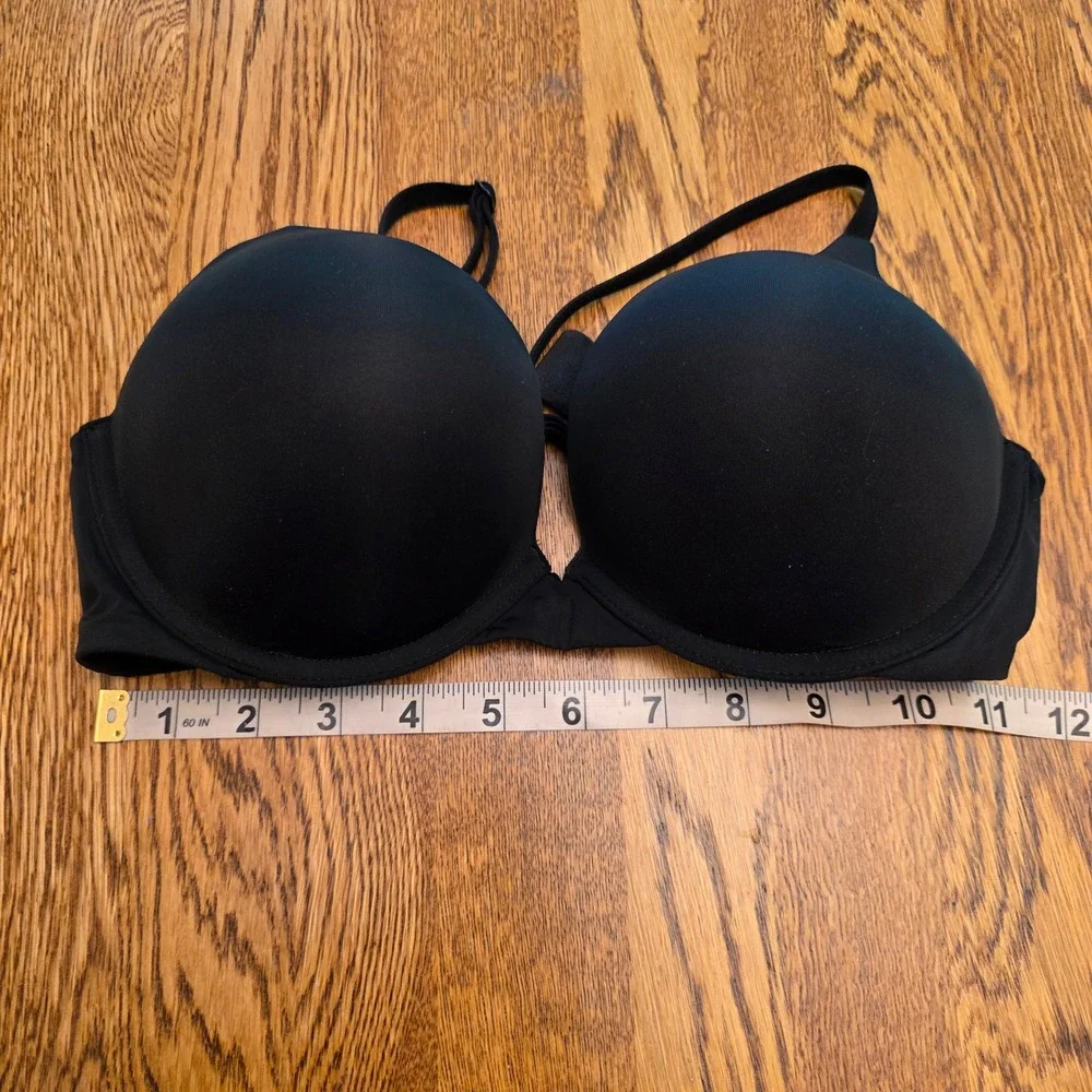 Victoria's Secret‎ 34D Padded Push up Bra Smooth Molded Cups Black Underwire